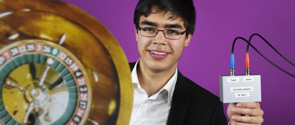 jugend-forscht-gewinner mit digitalem roulette